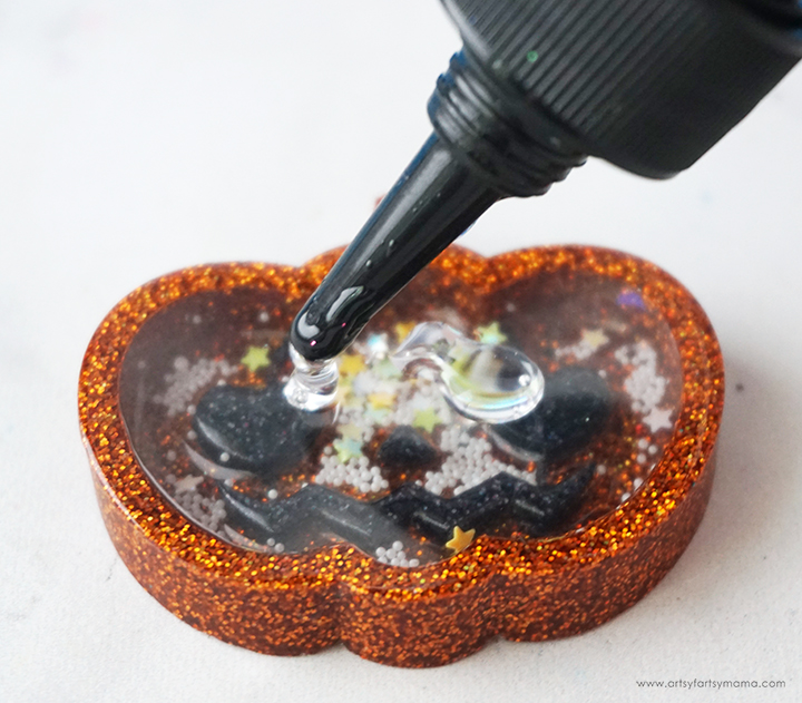 Halloween Pumpkin Resin Shaker Keychain