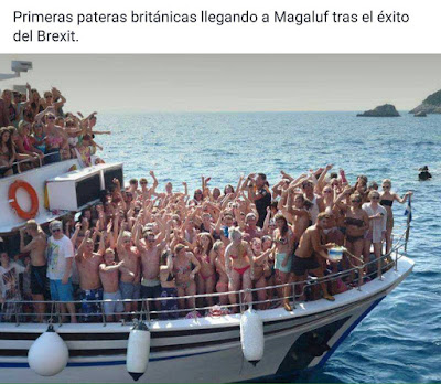 Primeras pateras británicas llegando a Magaluf tras el éxito del Brexit