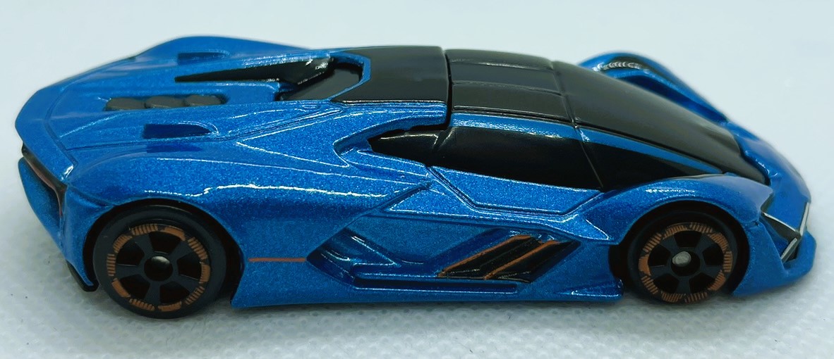 Random Toy Reviews: Maisto Adventure Force: Lamborghini Terzo Millennio