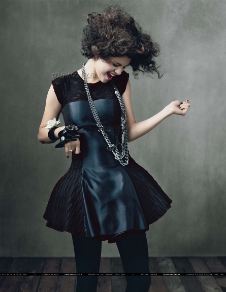Selena Gomez Glamour Magazine Interview and Photoshoot