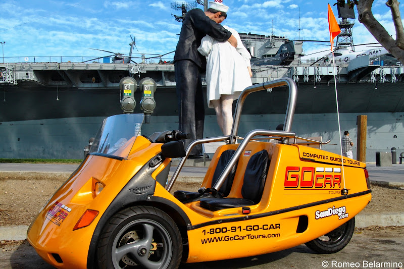 Unconditional Surrender (San Diego Kissing Statue) GoCar