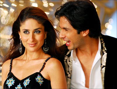 wallpapers of shahid kapoor. Kareena Kapoor Wallpapers