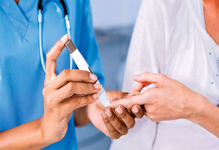 Experts at conference says unscientific diabetes treatment methods make disease serious, Kannur, News, Health, Health and Fitness, Doctor, Class, diabetes treatment, Pregnant Woman, Disease, Kerala