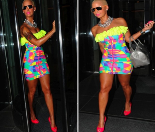 amber rose has been rocking some showstopping outfits this week she also 