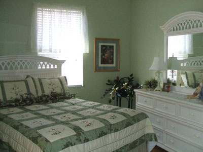 Bedroom on House Paint Colors   Popular Home Interior   Design Sponge