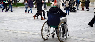 Χαράτσι στα αναπηρικά επιδόματα επιβαρύνεται με εισφορά αλληλεγγύης