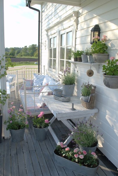 Front Porch Summer Decorating Ideas