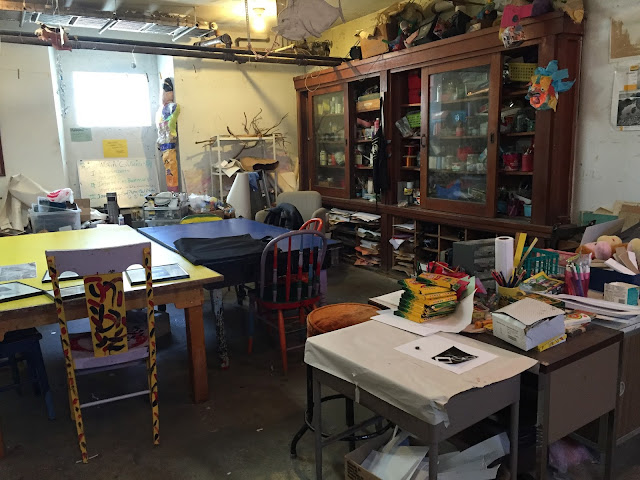 Lively creative space in the Spectrum School in Racine, Wisconsin