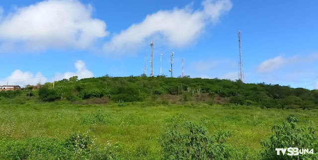 Torres de transmissão de televisão e celular de São Bento do Una (PE). Foto: TV SBUNA
