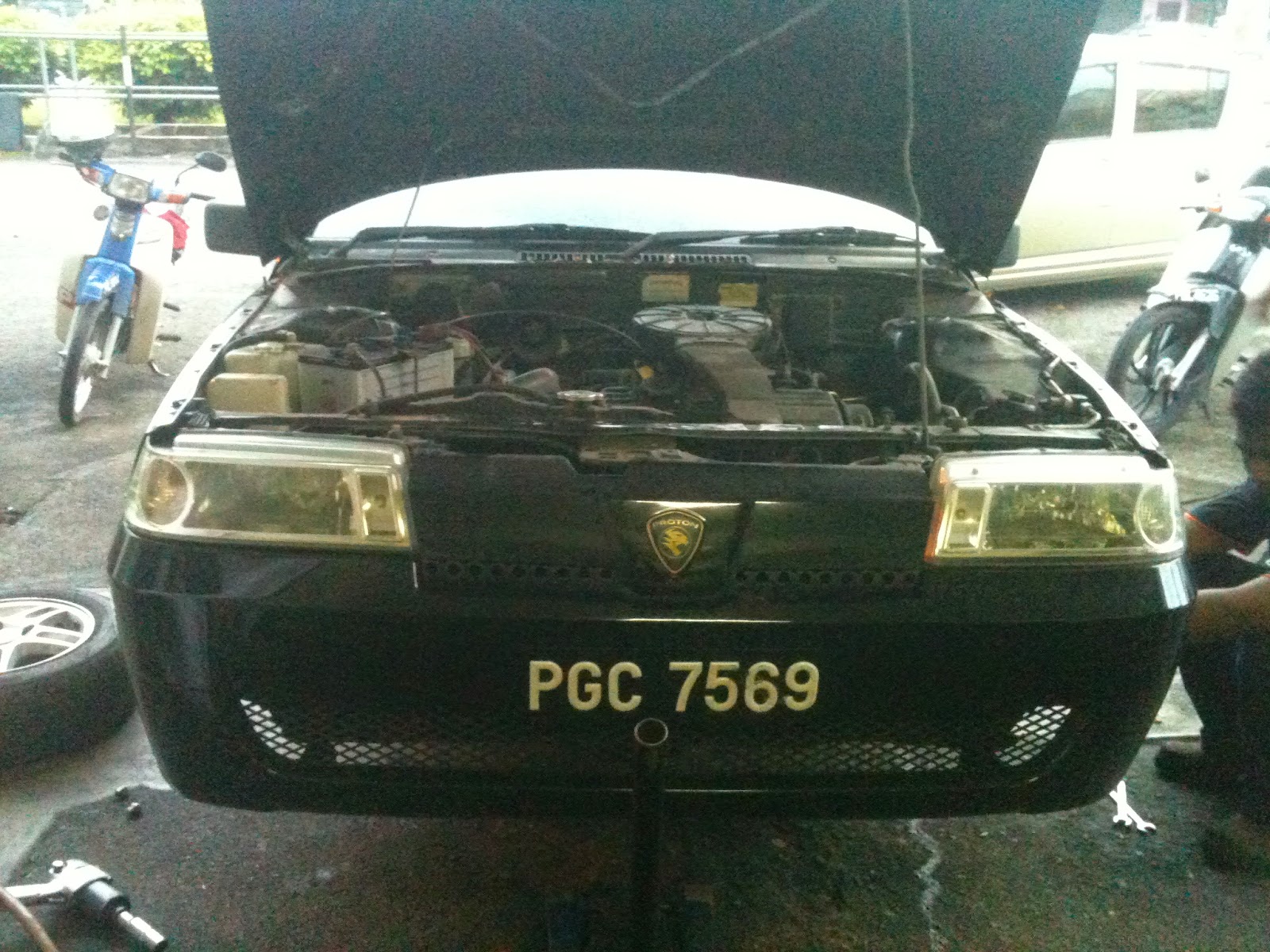 Am Auto Service Penang: Proton Iswara - Lower Arm & Absorber
