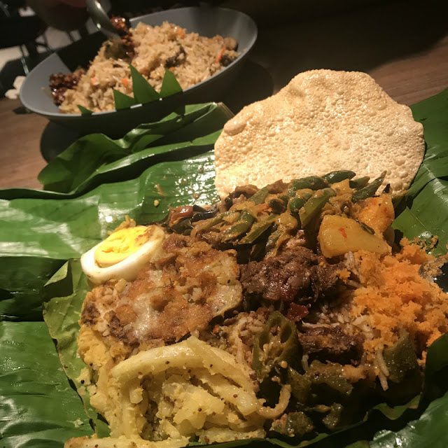 スリランカカレーの料理写真です。