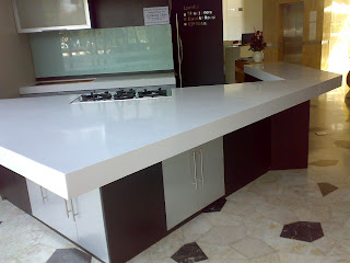 solid surface untuk meja dapur