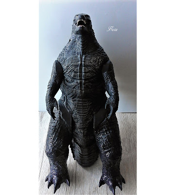 Lalki kolekcjonerskie: Godzilla, Snap Star, MH Kala Mer'ri 