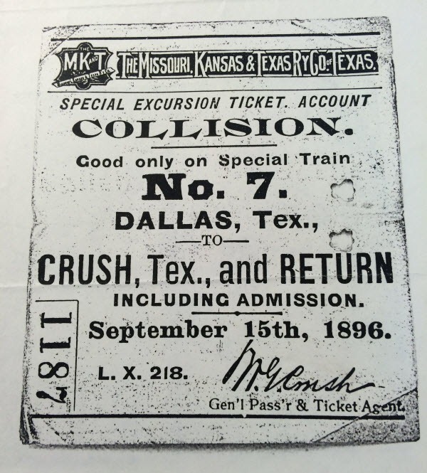 train-crash-crush-texas-1