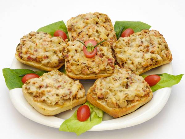 Minis pizza au saucisson 