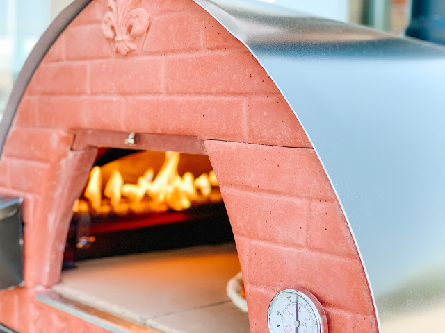 Outdoor Pizza Oven