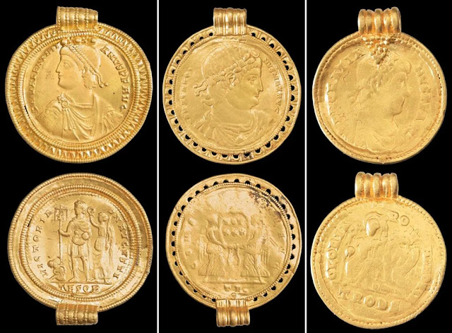 Ρωμαϊκά μετάλλια από τον θησαυρό του Vindelev.  [Credit: Εθνικό Μουσείο της Δανίας]