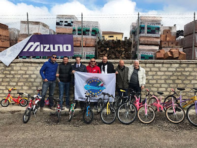 Aiuto e Sostegno CONSAP/PRO BIKE per Terremoto AMATRICE consegna biciclette per area giochi bambini