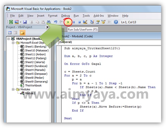 Gambar: Menjalankan kode VBA di Microsoft Visual Basic for Application