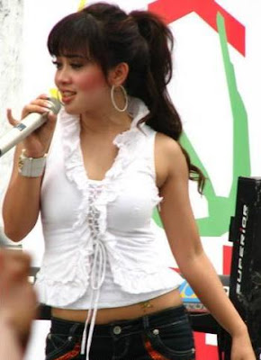 Syahrini, Gambar cewek, Foto Hot Artis Indonesia, Singer Seksi, cewek facebook, cewek² bugil, gadis² indoseksi