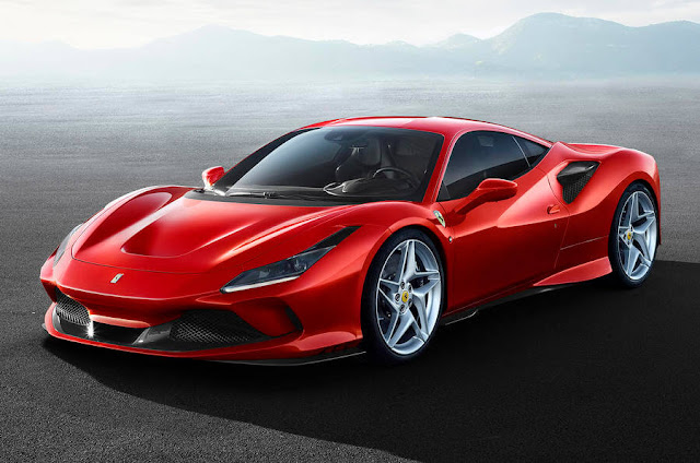 Ferrari F8 Tributo 1/3 side view