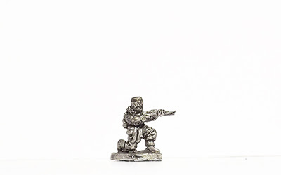 KBR30   Winter kit, kneeling, firing rifle