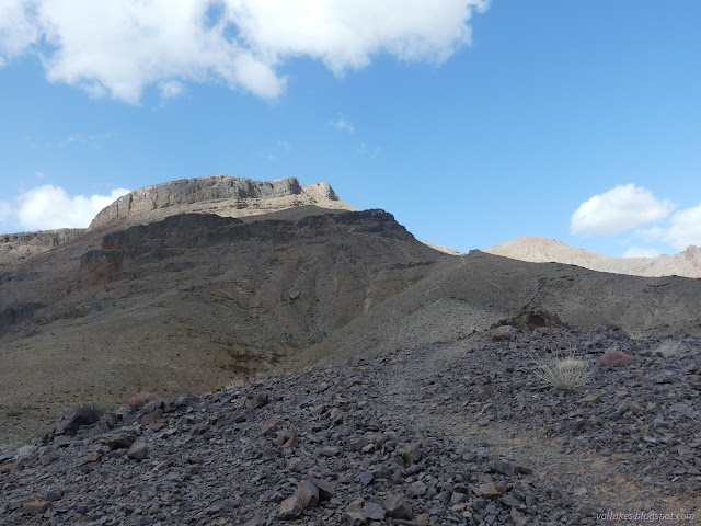 10: peak in sun and the trail