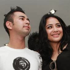 Souvenir Nikah Raffi Ahmad - Gigi Didatangkan Dari Swiss