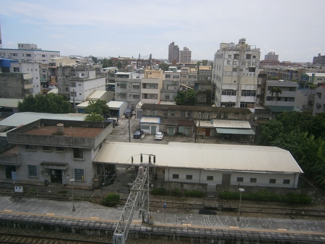 20130610 A glimps of Qiaotou from gaixiong Subway