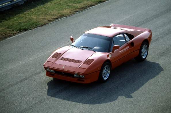 Ferrari GTO-frontal-3-4
