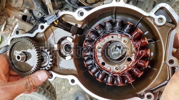 Alternator cars motorcycle electrical system of automobile cars motorcycle bikes