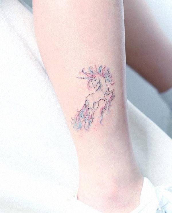 esta_linda_tatuagem_de_unicrnio