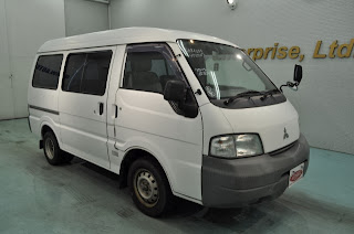 2004 Mitsubishi Delica for South Sudan to Mombasa