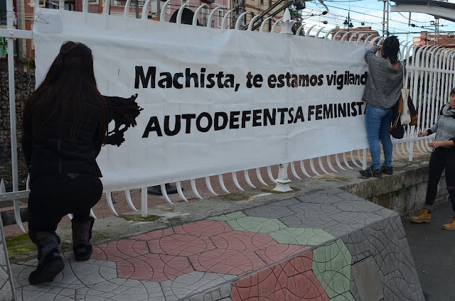 Pancarta en una marcha contra la violencia machista