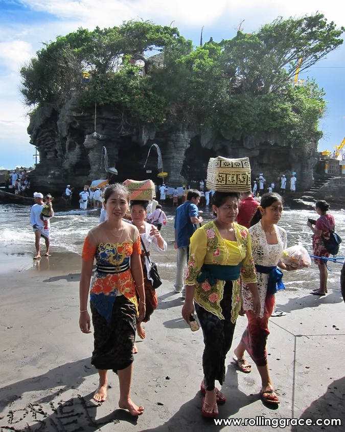 tanah lot bali