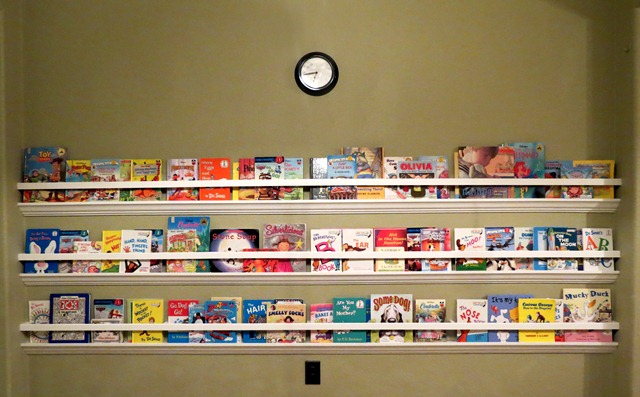 raingutter bookshelf with crown molding2