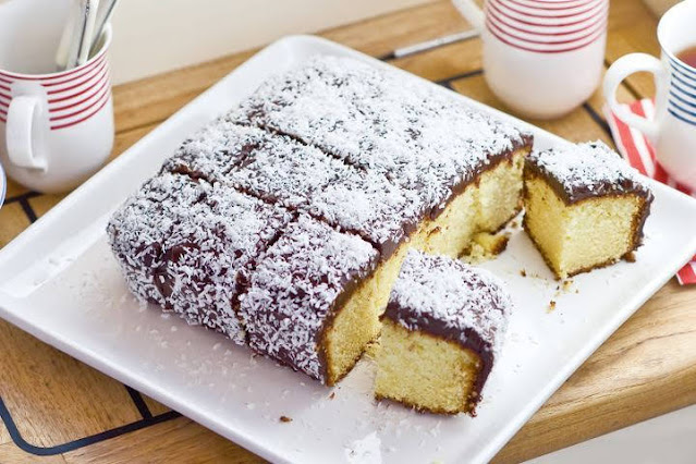 
Lamington γλυκό
