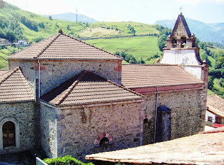 Lena, Pajares, iglesia de San Miguel