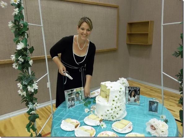 wedding cake back to school 2012 076