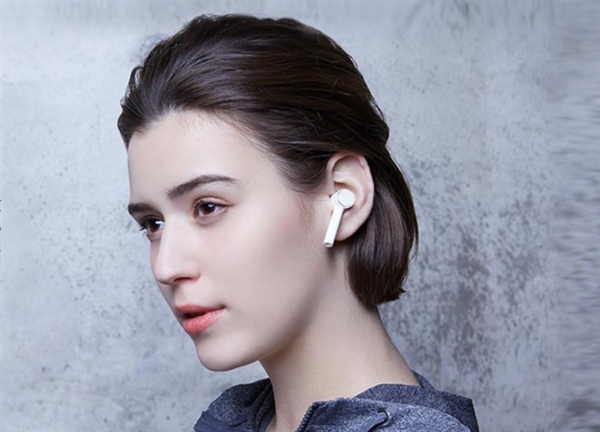 xiaomi Mi AirDots Pro wireless earphones