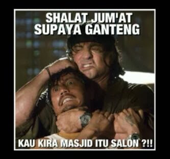 Shalat Jum’at Biar Ganteng ! Kata Siapa ?