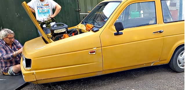 My dad's reliant robin car