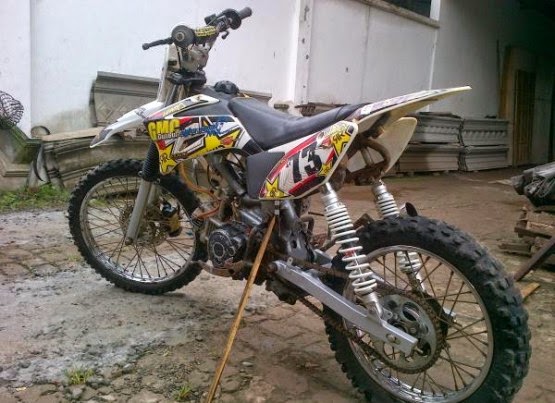 Gambar Motor  Trail