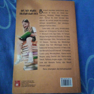 Sampul belakang buku