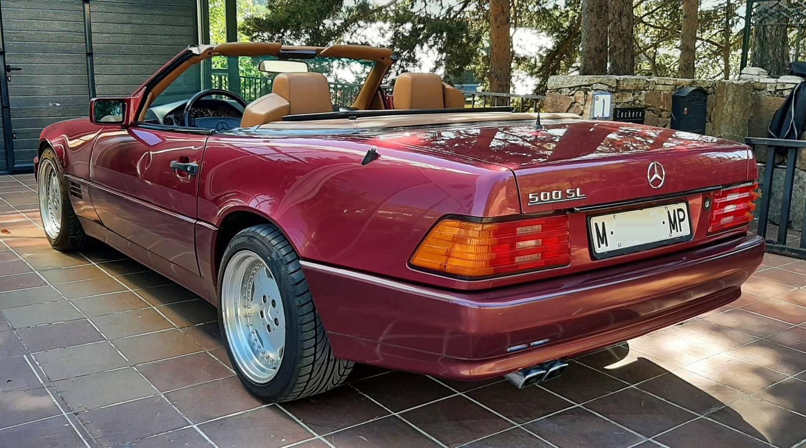 1991 Mercedes-Benz 500 SL 6.0 AMG almandinrot metallic