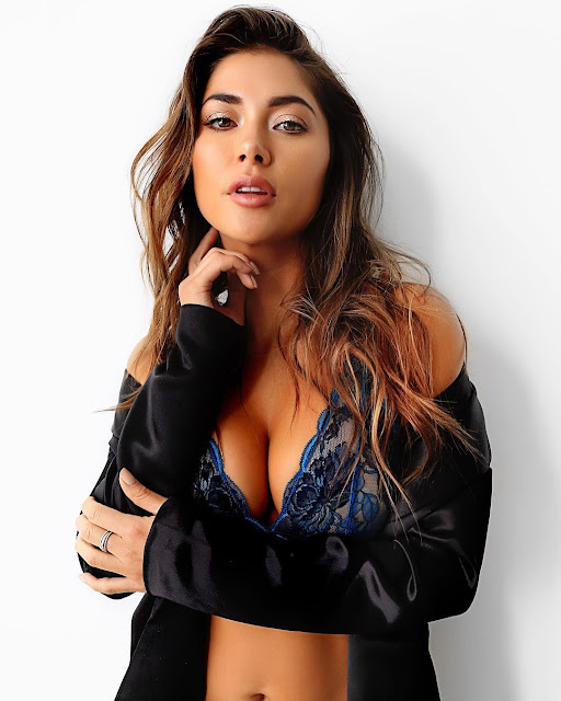 Arianny Celeste Hot HD Pics 2017