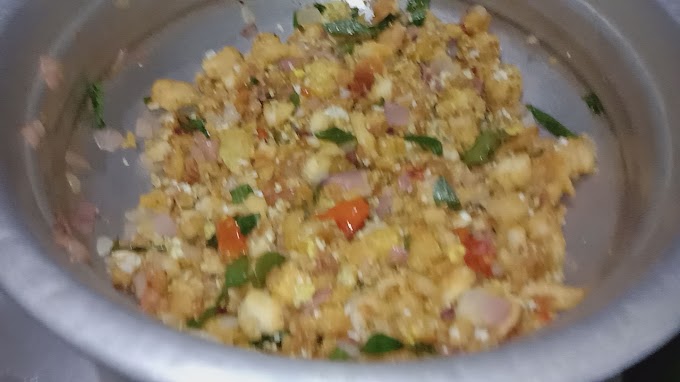 BREAD EGG UPMA 