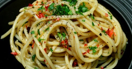 Hot And Spicy Flavor: Resep Spaghetti Aglio Olio Yang Pedas