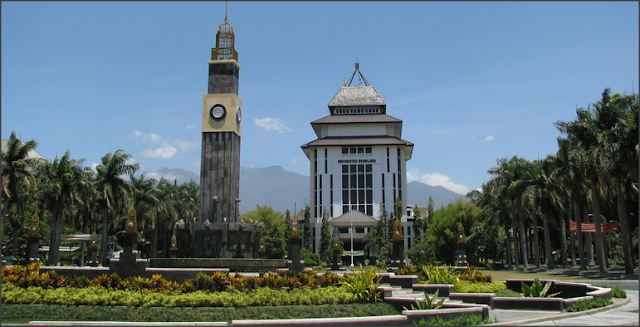 urutan universitas terbaik di indonesia