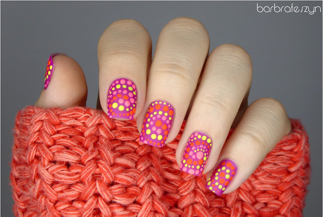 Neon dots